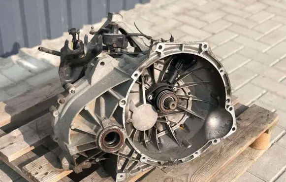 Ford Focus Manual 6 speed gearbox 4M5R7F096YA
