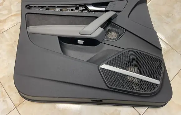 Audi Q5 SQ5 Front door card panel trim 80A867133