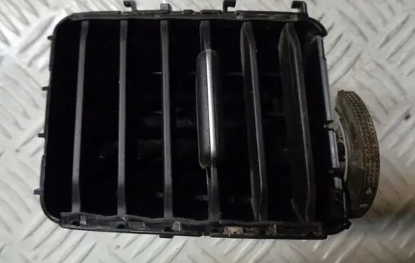 Volkswagen Golf Sportsvan Dash center air vent grill 510815736