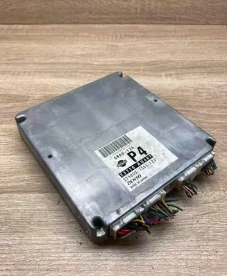 Nissan Primera Engine control unit/module ECU 23710AU601 2758001363