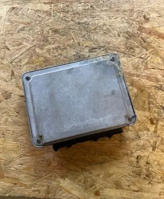 Volkswagen Sharan Engine control unit/module 038906018AP 0281001732
