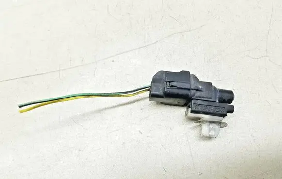 Cadillac CTS Outside/exterior temperature sensor 077500 4220