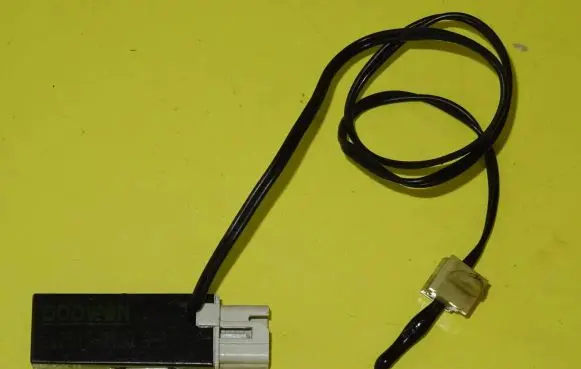 KIA Sephia Interior temperature sensor E475130130