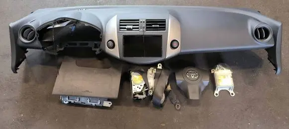 Toyota RAV 4 (XA30) Dashboard 
