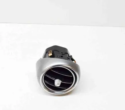 Mercedes-Benz C W205 Dashboard air vent grill cover trim A2058304300