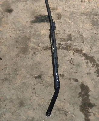 BMW X6 E71 Front wiper blade arm 7153736