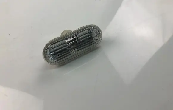 Ford Focus Front fender indicator light 4M5A13K309AA