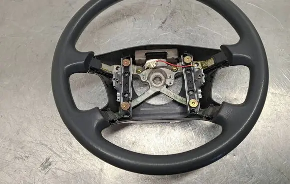 Toyota Corolla E110 Steering wheel 4510313010