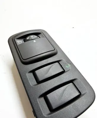 Renault Kadjar Headlight level height control switch 251635477R 00175358