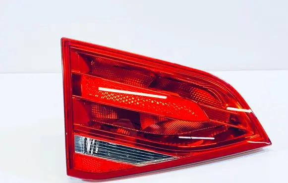 Audi A4 S4 B8 8K Tailgate rear/tail lights 8K5945093E