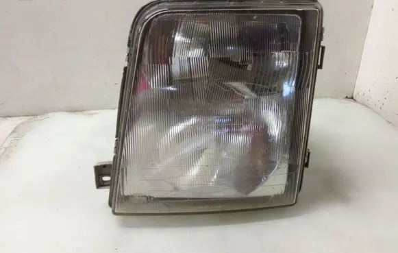 Volkswagen II LT Headlight/headlamp 086740