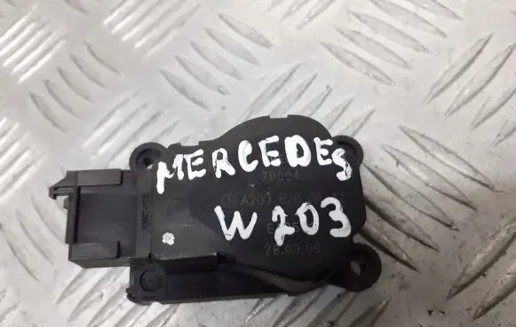 Mercedes-Benz C W203 Central body control module A2038201642