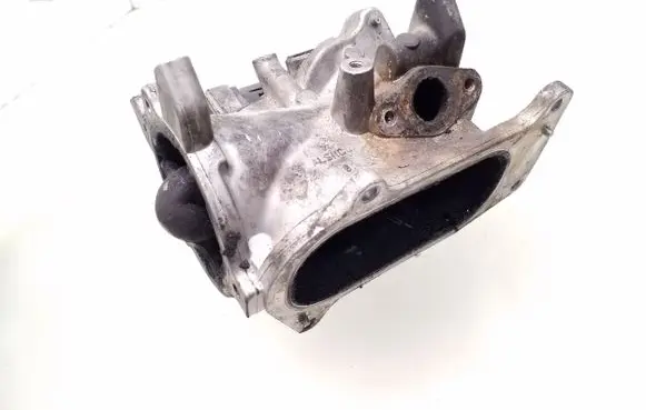 Mercedes-Benz B W245 EGR valve A640140160 00005320C5 AC5130110480