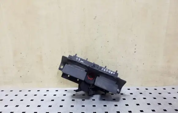 Audi A6 S6 C5 4B Loading door exterior handle 8D9827565H 8D9827565J 4B0827565H