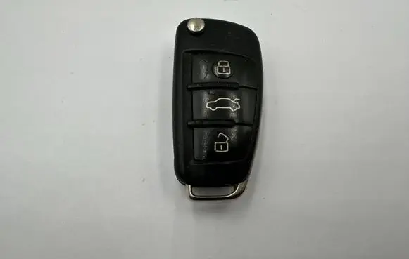 Audi A3 S3 8P Ignition key/card 4F0837220R