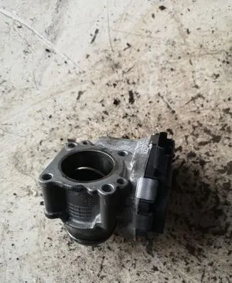 Peugeot 3008 I Throttle valve 9673534480