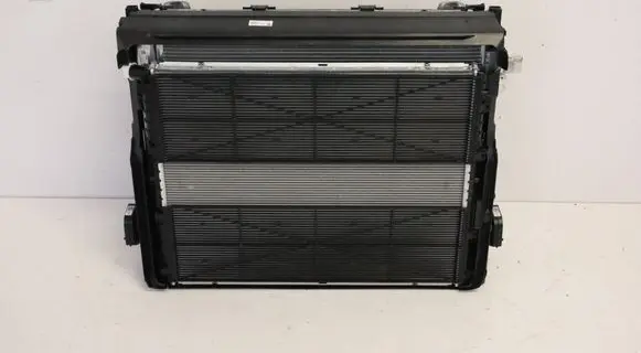 BMW M5 F90 Radiator set 7884551MWGK 7884551