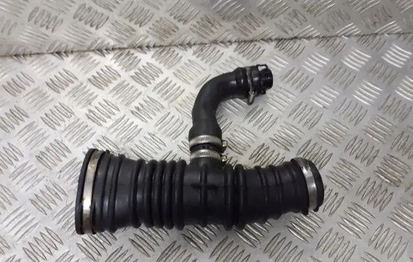 Mazda 3 I Air intake hose/pipe