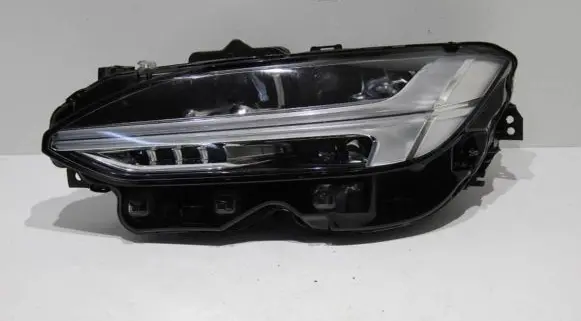 Volvo S90, V90 Headlight/headlamp 31655734 89915135 2012102091