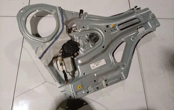 KIA Sportage Sliding door window regulator with motor 824701FXXY