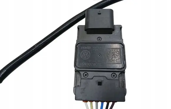 Volkswagen Tiguan Lambda probe sensor 05N907807E