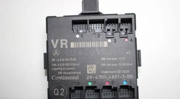 Mercedes-Benz E C207 W207 Door control unit/module A2129004314