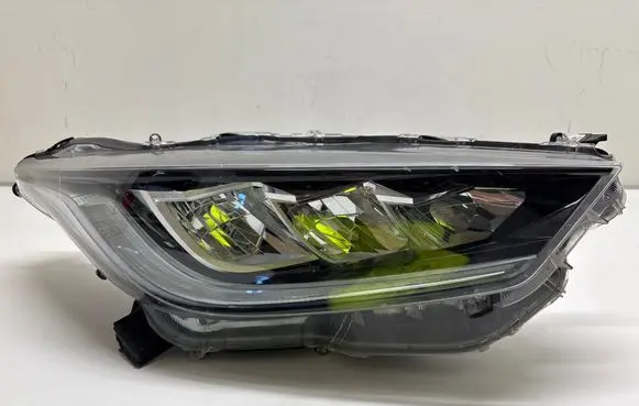 Toyota Yaris XP210 Headlight/headlamp 