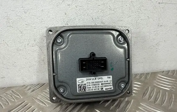 Opel Astra K Headlight ballast module Xenon 090000001671 211830135 39241907