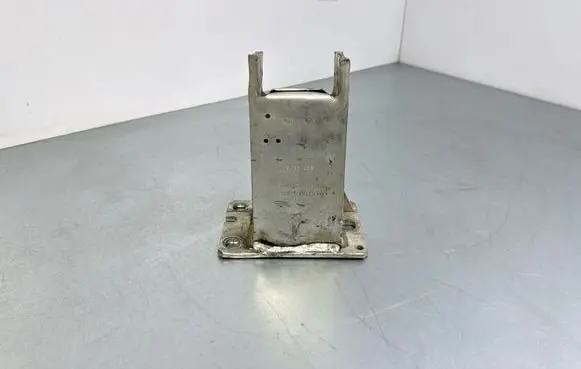 Porsche Macan (95B) Front bumper shock/impact absorber 8R0807133A