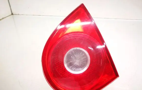 Volkswagen Golf V Tailgate rear/tail lights 1K6945094E