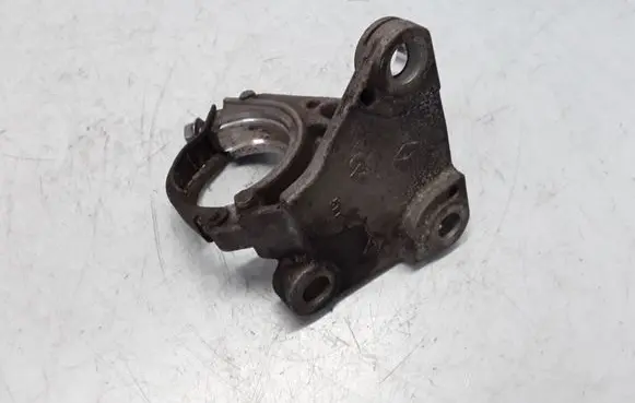 Renault Espace - Grand espace IV Driveshaft support bearing bracket 