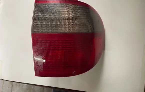 Seat Alhambra (Mk1) Rear/tail lights 90733800