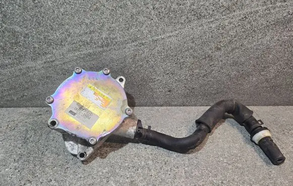Hyundai i40 Vacuum pump 288102A650