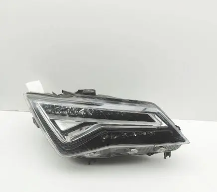 Seat Ateca Headlight/headlamp 577941774A 90130340B