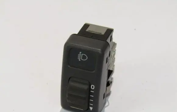 Volvo S70 V70 V70 XC Headlight level height control switch 9162960