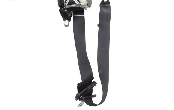 Mercedes-Benz ML W164 Front seatbelt A1648601885
