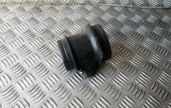 Volkswagen Touareg I Mass air flow meter 059906461N 420133471