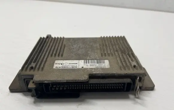Renault Laguna I Engine control unit/module 7700863478 7700102293