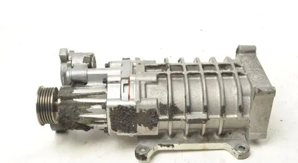 Volkswagen Touran II Tire air pump compressor 03C276