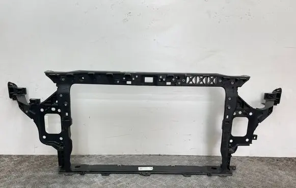 KIA Ceed Radiator support slam panel 64102CR200 64101CR200