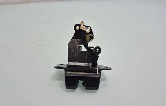 Hyundai Tucson JM Tailgate/trunk/boot lock/catch/latch 