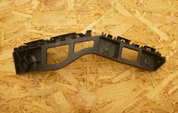 Volkswagen Polo V 6R Rear bumper mounting bracket 6R6807394A