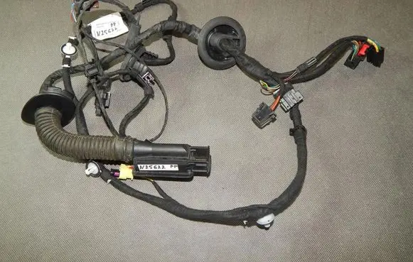 Audi A8 S8 D4 4H Front door wiring loom 4H0971030HH
