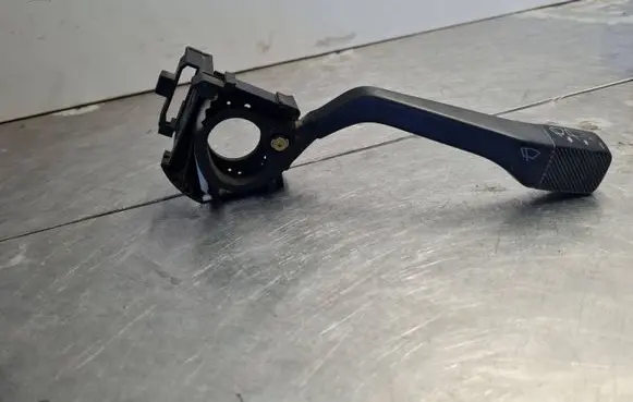 Volkswagen PASSAT B3 Wiper control stalk 333953503 201813
