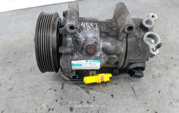 Peugeot 207 Air conditioning (A/C) compressor (pump) 9659875780