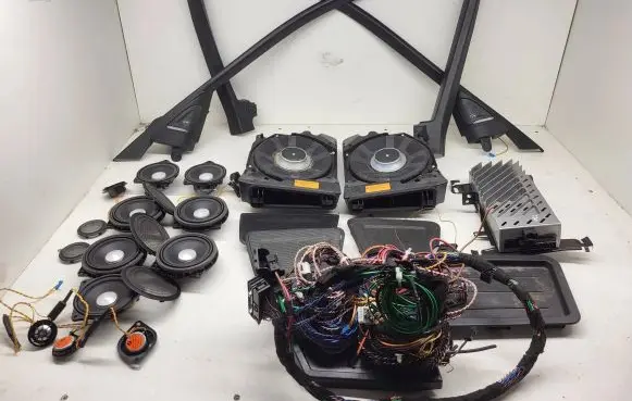 BMW 3 F30 F35 F31 Audio system kit 9343766 9210152 9210151