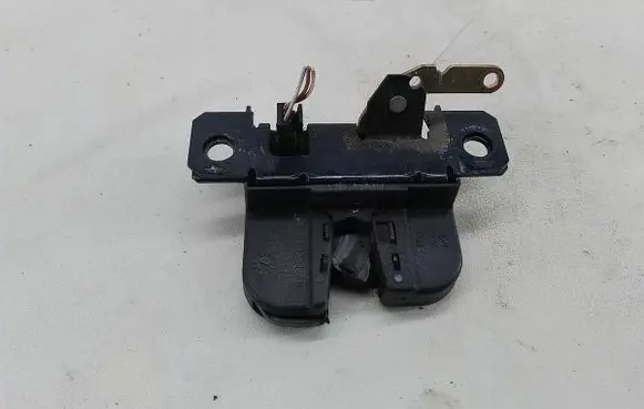 Volkswagen Caddy Tailgate lock latch 2K0827505D