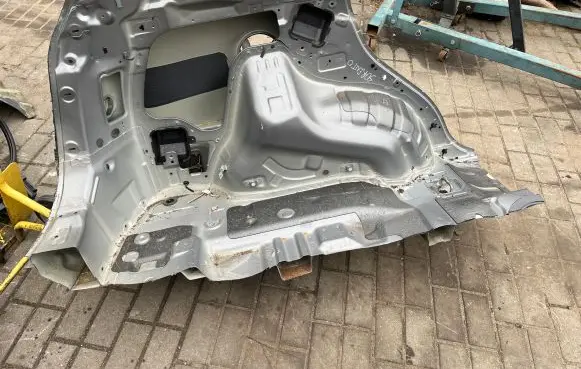 KIA Sorento Rear quarter panel 