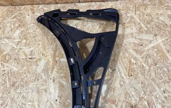 Porsche Cayenne (9Y0 9Y3) Front bumper mounting bracket 95850517850