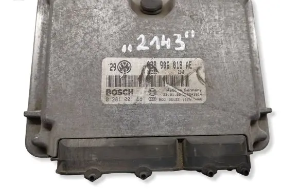 Audi A4 S4 B6 8E 8H Engine control unit/module 038906018AE 98A3814 0281001651